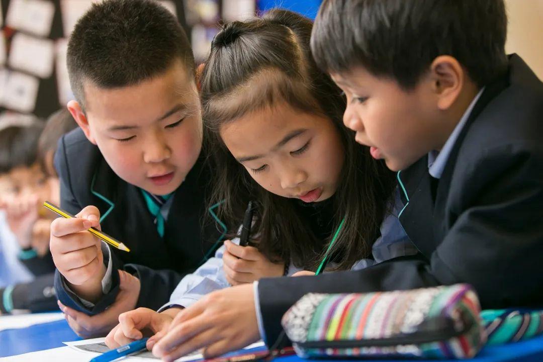 老师你好-快来认识我们的英语老师吧|Meet Our Teacher- Jonathan Murphy图片_7 老师你好-快来认识我们的英语老师吧|Meet Our Teacher- Jonathan Murphy图片_7
