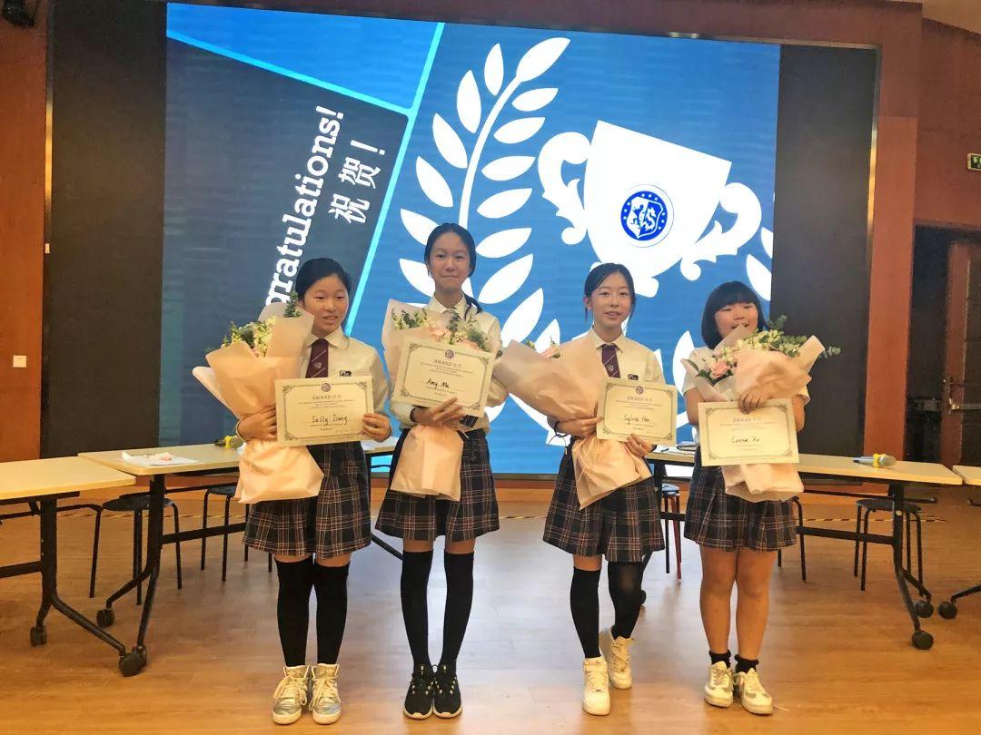 八年级英语辩论赛之夜 Grade 8 English Debate Night图片_1023