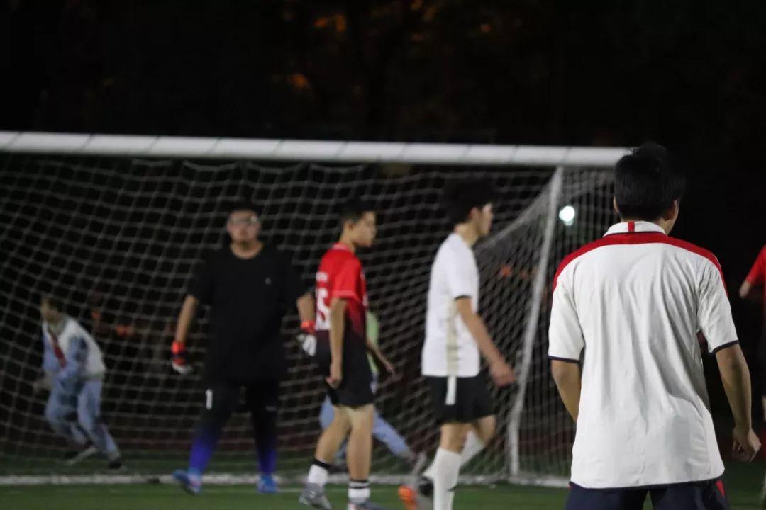 足球联赛 | 上实剑桥 vs 平和图片_2097151