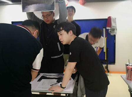 对艺术的热爱与坚持，让他敲开世界顶尖艺术学府之门图片_4194303