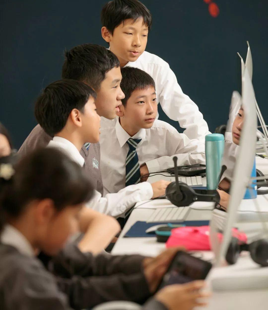 保证孩子上网安全的 4 个步骤4 steps to help keep your child safe online图片_262143 保证孩子上网安全的 4 个步骤4 steps to help keep your child safe online图片_262143