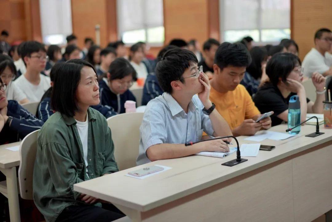 百舸争流奋楫者当先，万木竞秀傲寒者夺魁 | 记西南位育中学国际部第五届学生代表大会图片_7