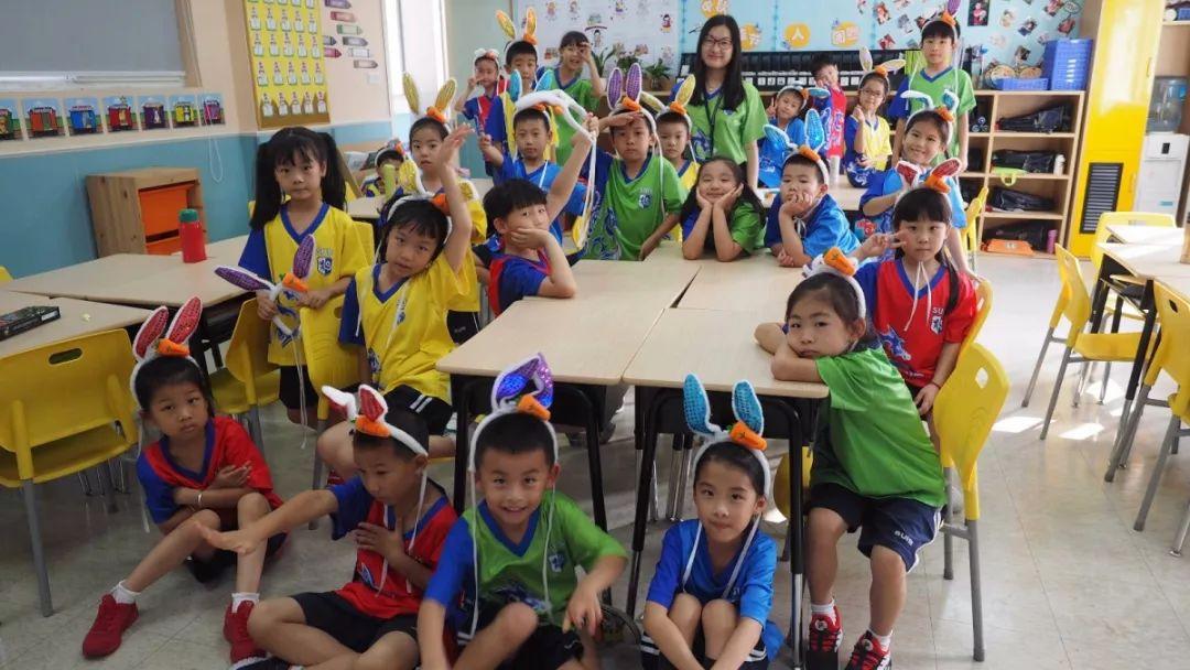 LS融合小学部一年级“乖乖小兔迎中秋”活动图片_137438953471