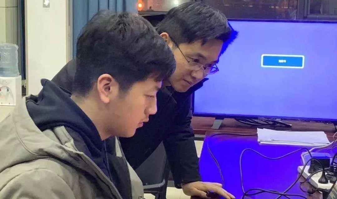 剑桥国际高中“未来交通”AI编程课程正式上线！图片_2047