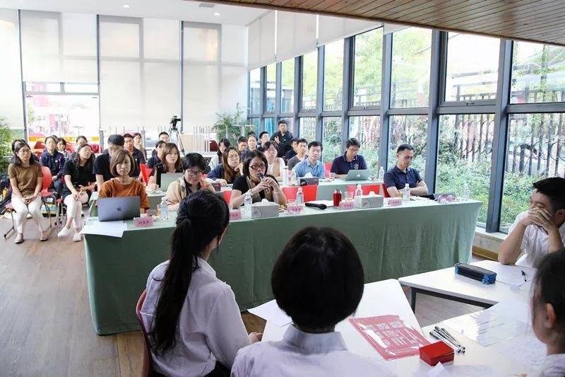 思考、格局、使命、责任——记2019学年DP五角徽章校长特别奖复选答辩图片_511 思考、格局、使命、责任——记2019学年DP五角徽章校长特别奖复选答辩图片_511