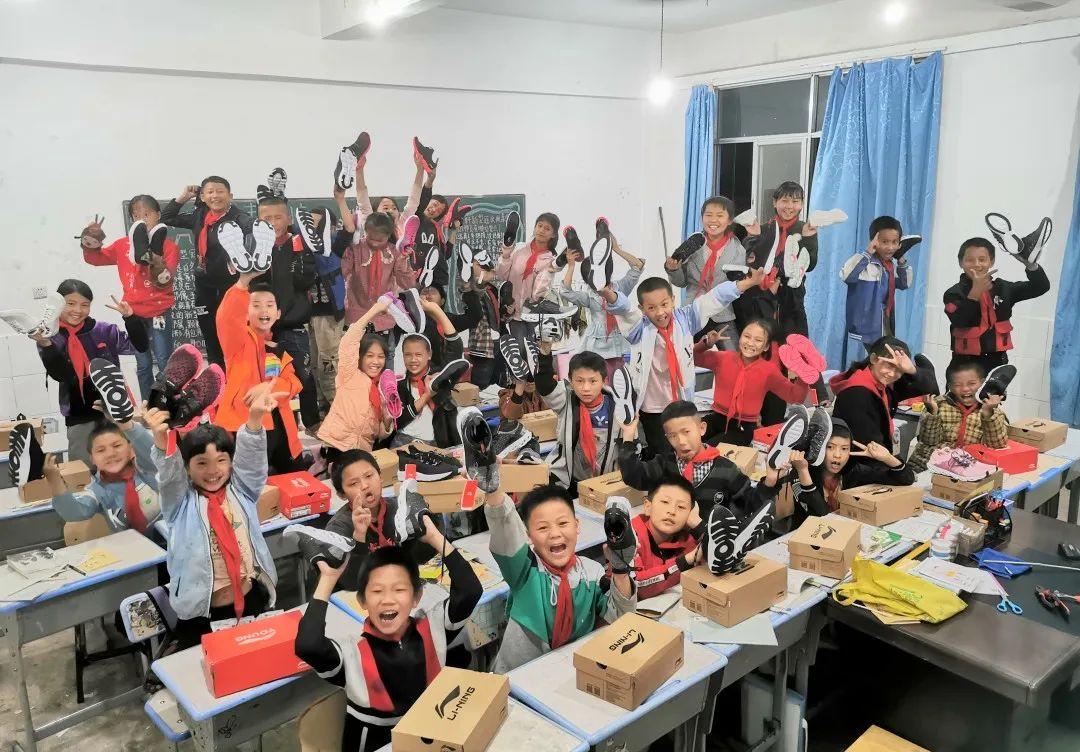 同一片蓝天下,儿童节快乐!| Happy Children's Day!图片_255 同一片蓝天下,儿童节快乐!| Happy Children's Day!图片_255