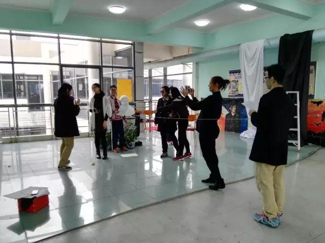 辉光球之戏剧魔力——DP学生详细解读Collaborative Theatre图片_3 辉光球之戏剧魔力——DP学生详细解读Collaborative Theatre图片_3