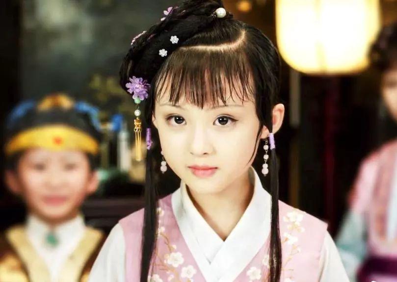 梦回红楼遇知音,宝黛初识犹如故 | 记西南位育中学国际部学生参加文学经典《红楼梦》解析讲座图片_255 梦回红楼遇知音,宝黛初识犹如故 | 记西南位育中学国际部学生参加文学经典《红楼梦》解析讲座图片_255