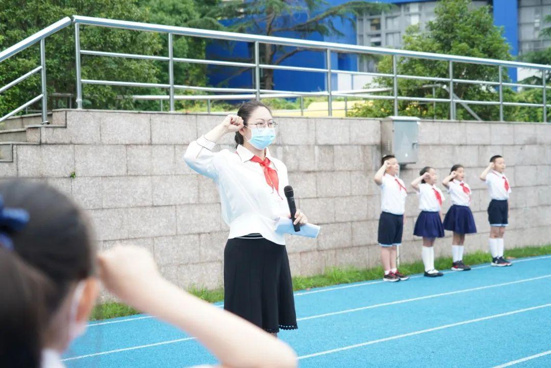 时刻准备着——世外小学二年级入队仪式图片_8589934591 时刻准备着——世外小学二年级入队仪式图片_8589934591
