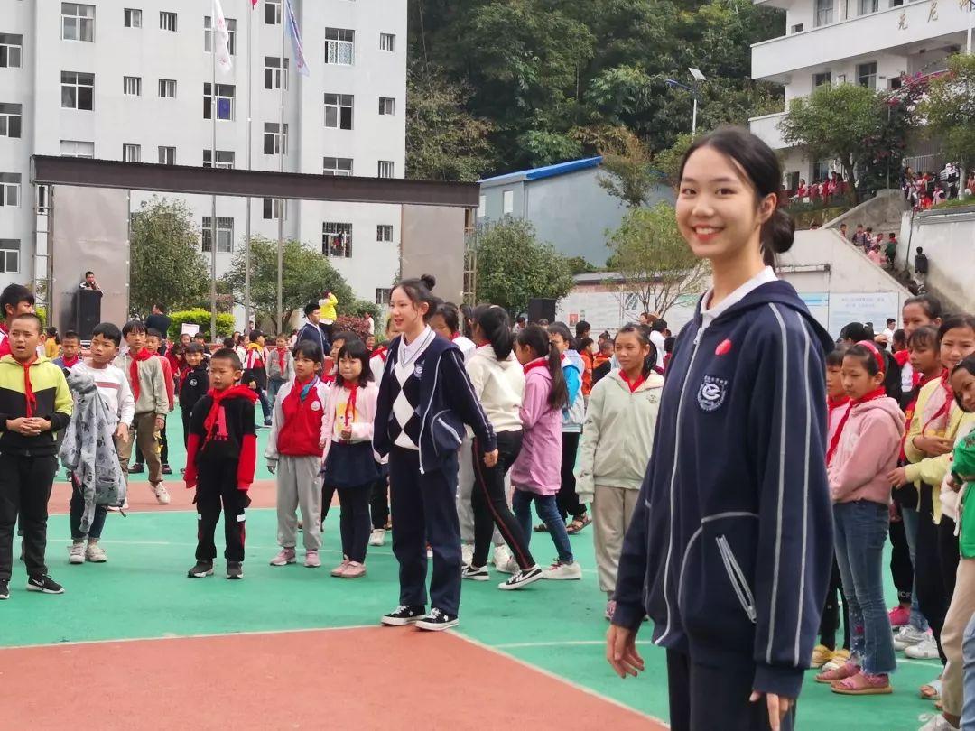 为爱守护，益行青春 | 记西南位育中学国际部2019学年元阳公益行助学活动 3图片_16777215