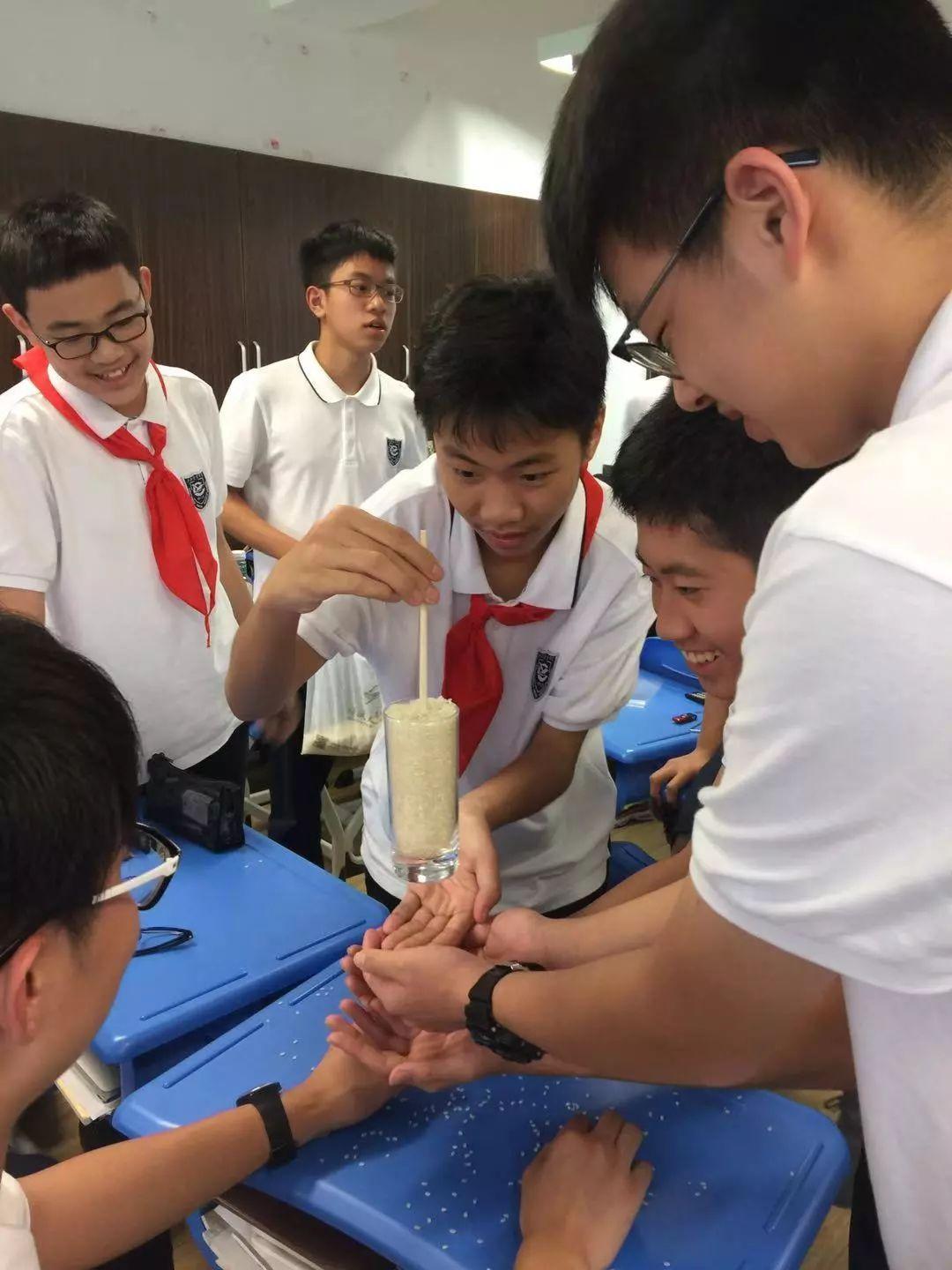 一“筷”之力,成长之能 | 记西南位育中学国际部高一年级组班会课活动图片_3 一“筷”之力,成长之能 | 记西南位育中学国际部高一年级组班会课活动图片_3