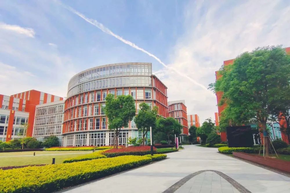 夏初少年归，最美六月天 | 亲爱的各位同学，欢迎你们回归校园图片_7