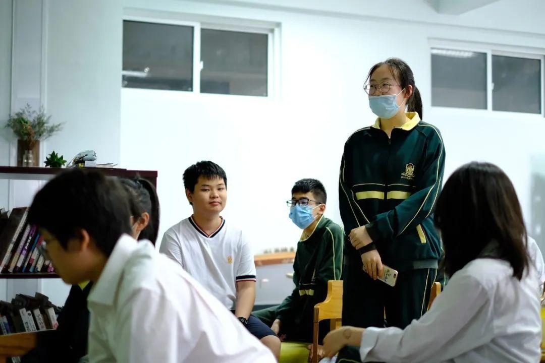 前浪，后浪，我们在同条奔涌的河流 ——记周恩来传读书分享会图片_255
