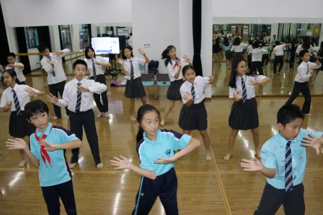 探究我们的课程|表演艺术:探索意想不到的舞台魅力Explore Our Subjects| Performing Arts图片_65535 探究我们的课程|表演艺术:探索意想不到的舞台魅力Explore Our Subjects| Performing Arts图片_65535