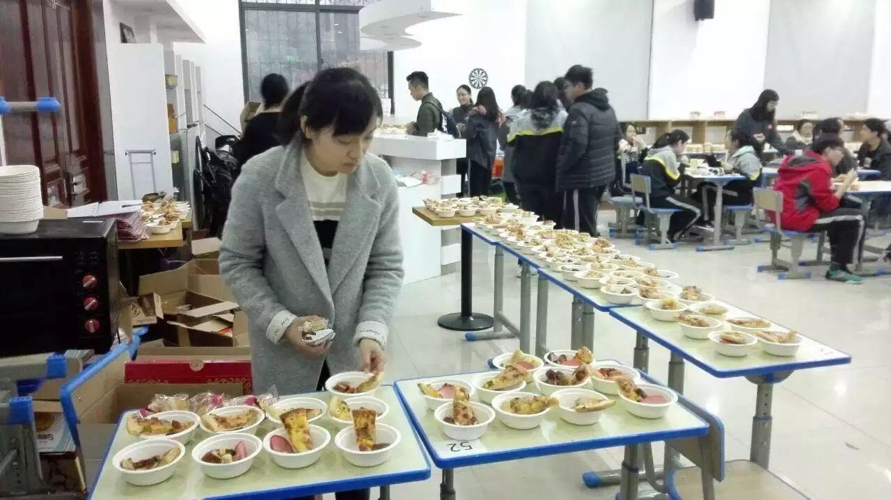 你知道感恩节的正确打开方式吗？图片_67108863