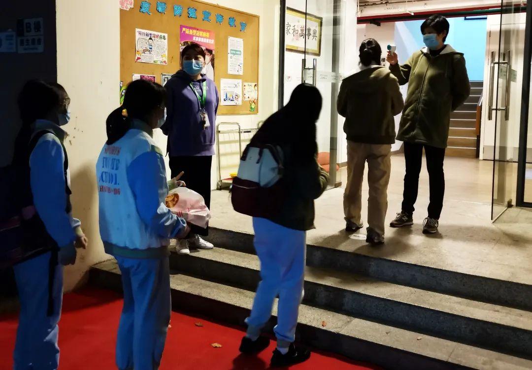 春暖花开日  少年返校时图片_16383