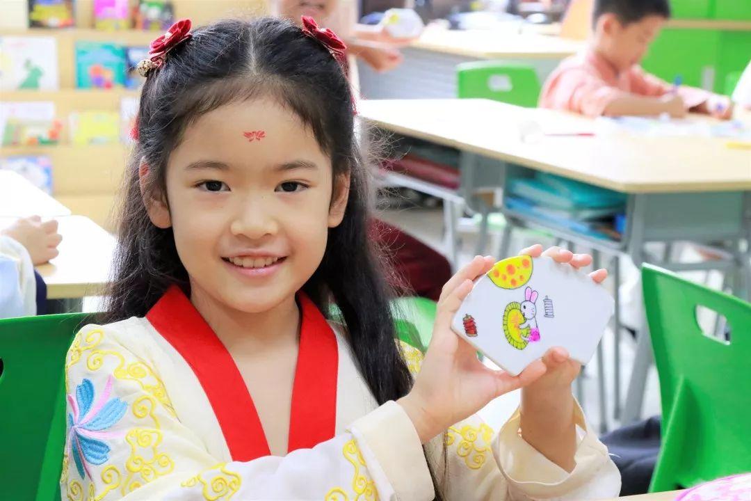 月映协和分外圆,中秋节快乐 | Let's celebrate the Mid-Autumn Festival!图片_15 月映协和分外圆,中秋节快乐 | Let's celebrate the Mid-Autumn Festival!图片_15