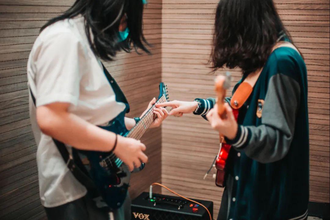 NAIS毕业季丨RAT乐队告别演出、摩登艺术DIY、端午中西美食品鉴,更多惊喜等你来!图片_127 NAIS毕业季丨RAT乐队告别演出、摩登艺术DIY、端午中西美食品鉴,更多惊喜等你来!图片_127