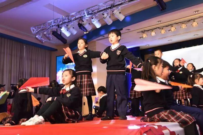 世外小学2019年"倾听音乐的心声”主题迎新活动图片_392318858461667547739736838950479151006397215279002157055 世外小学2019年"倾听音乐的心声”主题迎新活动图片_392318858461667547739736838950479151006397215279002157055