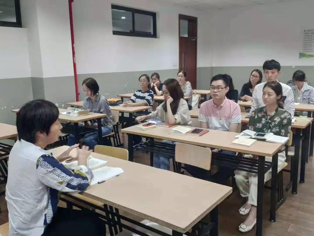 世外中学党总支开展“不忘初心、牢记使命”主题教育活动图片_1023