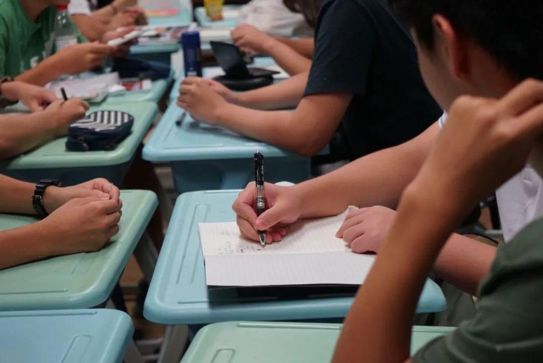 打破坚冰,同心而行 | 记西南位育中学国际部破冰活动2图片_3 打破坚冰,同心而行 | 记西南位育中学国际部破冰活动2图片_3