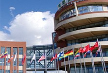 山东省青岛第一国际学校