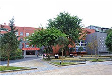 四川师范大学附属中学（国际部）
