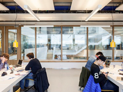 上海德英乐学院