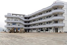 曲靖市民族中学（国际部）