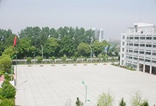 浙江省富阳市第二中学中加国际班