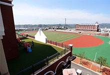 宜昌龙盘湖国际学校