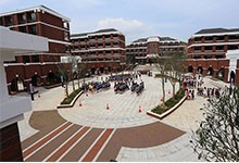 宜昌龙盘湖国际学校