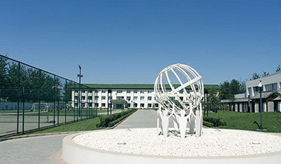 启明星双语学校