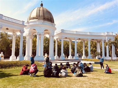 上海蒙特奥利弗学校