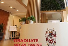 上海德威外籍人员子女学校(浦东校区)