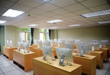 北京市新府学外国语学校