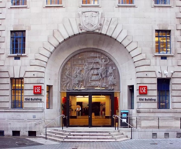英国大学排名洗牌，牛津蝉联榜首，UCL无缘前十内容图片_21