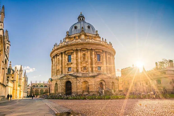 全英的牛津大学计算机科学专业面试样题  奇葩问题和套路你能招架得住吗内容图片_1