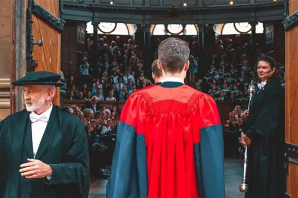 全英的牛津大学计算机科学专业面试样题  奇葩问题和套路你能招架得住吗内容图片_2