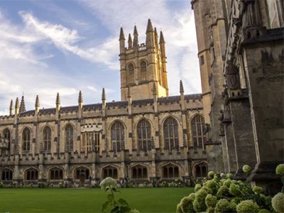 ​牛津大学有哪些古老的学院？牛津Magdalen College可是藏在时光中的很有气质的学院
