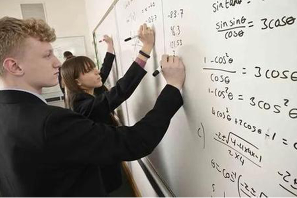 Alevel国际大考没取消，Alevel进阶数学内容考点分析来了 赶紧冲呀拿A*内容图片_1