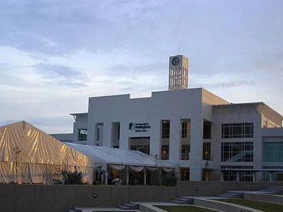 哪个英国大学就业率排名高 牛津无缘前十 帝国理工排第二