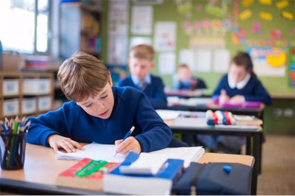 2021英国中学GCSE考生参加外部考试  面临强制性评估？同学们该如何应对内容图片_2