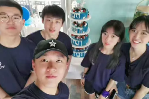 拿下剑桥百万奖学金 听竞赛小霸王讲述如何考进剑桥三一学院内容图片_3