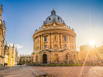 英国经济专业好的大学有哪些？牛剑 LSE 华威录取要求详细整理