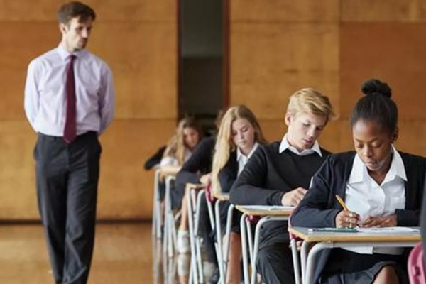 英国大学专业对于IB选课要求汇总  入读英本院校先要了解选课要求内容图片_1