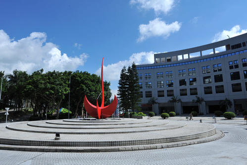 八大香港学校IB申请条件汇总 让你体验不出国的留学生活内容图片_2