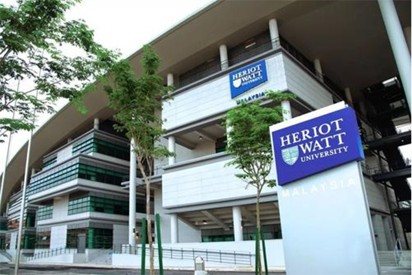 英国赫瑞瓦特大学专业Alevel申请要求大全 这些专业排名高薪资高内容图片_2
