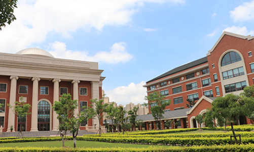 华东康桥国际学校怎么样？学费 入学考试 课程体系为你一一解读内容图片_1