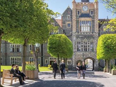 2021年美国大学秋季开学有望 赴美学员可通两条方式获取F1签证入境